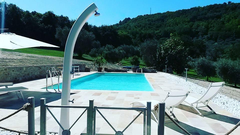 Agriturismo La Barca Nel Bosco Rosciano  외부 사진