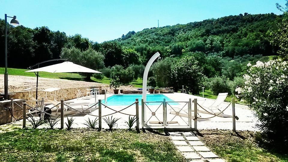 Agriturismo La Barca Nel Bosco Rosciano  외부 사진