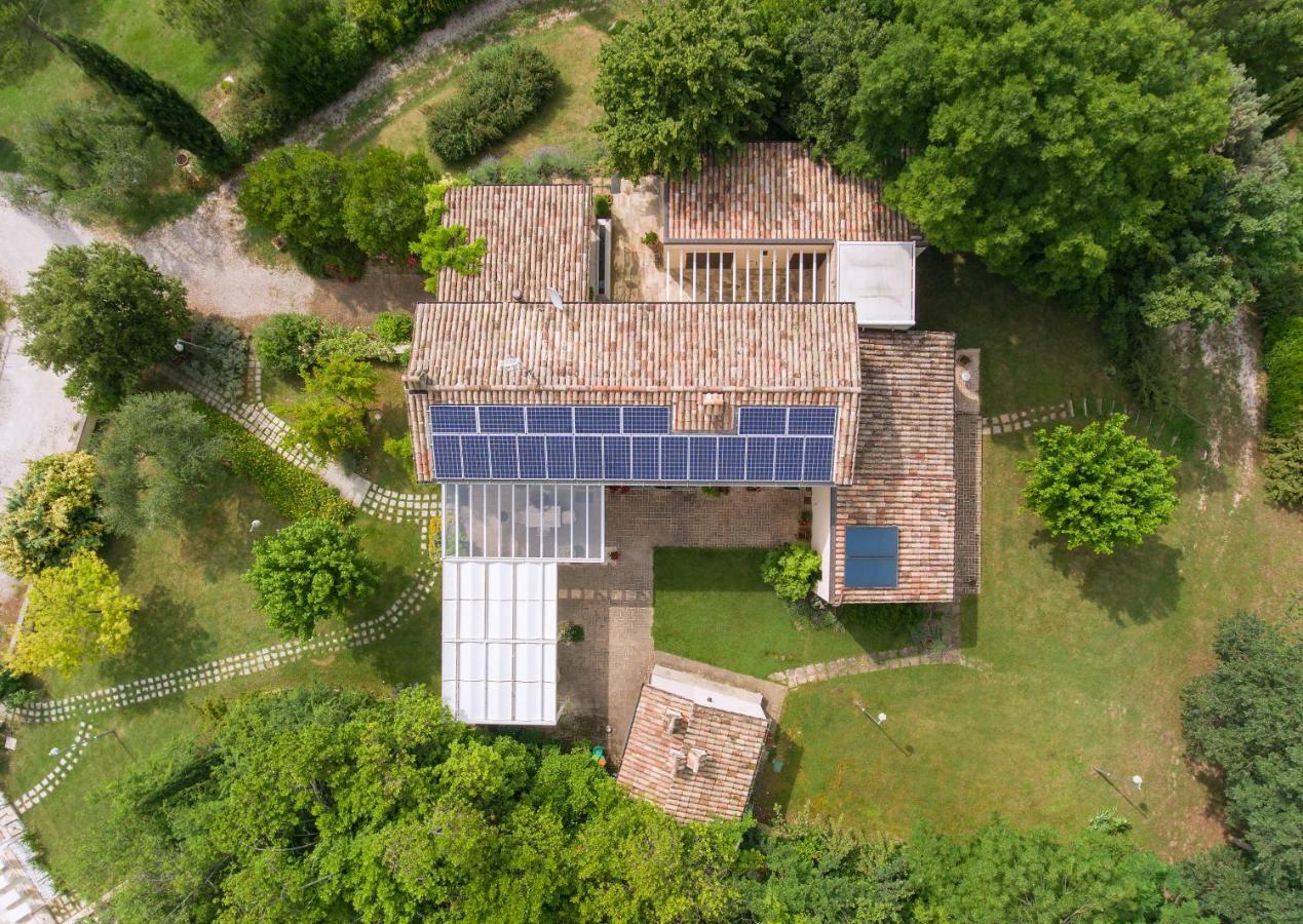 Agriturismo La Barca Nel Bosco Rosciano  외부 사진