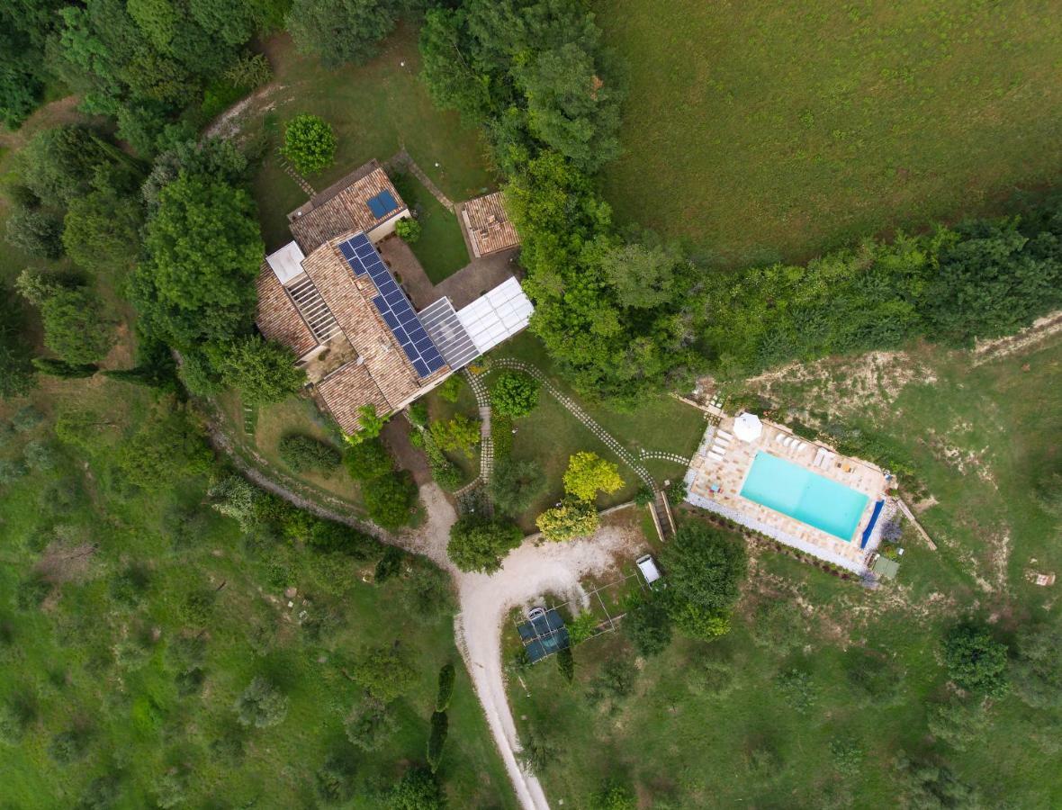 Agriturismo La Barca Nel Bosco Rosciano  외부 사진
